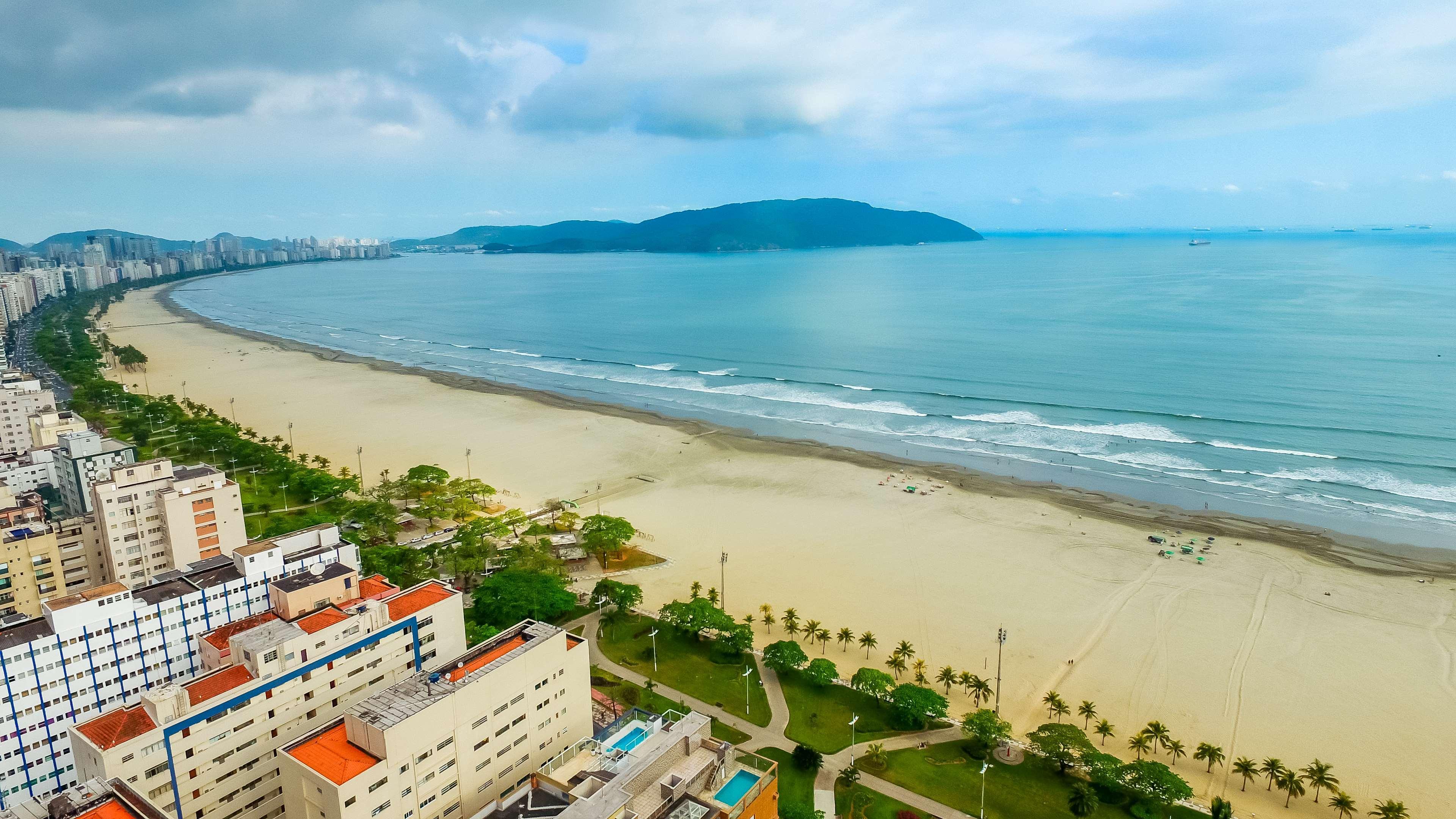 Roomo Residencial Apartamento *